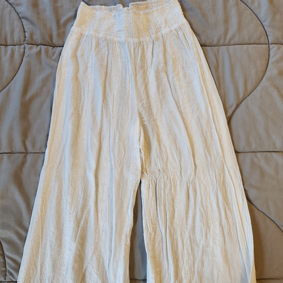 Lulu's Pacific Perspective Ivory Embroidered Swim Cover-Up Pants Size Medium - Picture 3 of 7